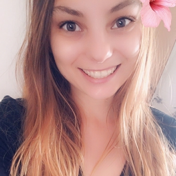 ABOUT ME & CLOSET INFO - Picture 3 of 3